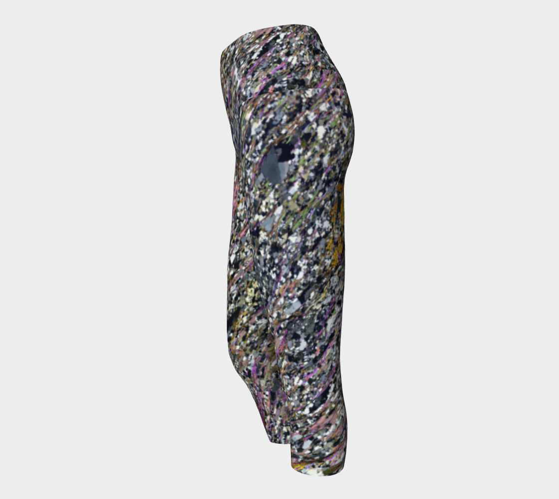 Pelitic Schist (Norumbega Fault System, Maine) yoga capris