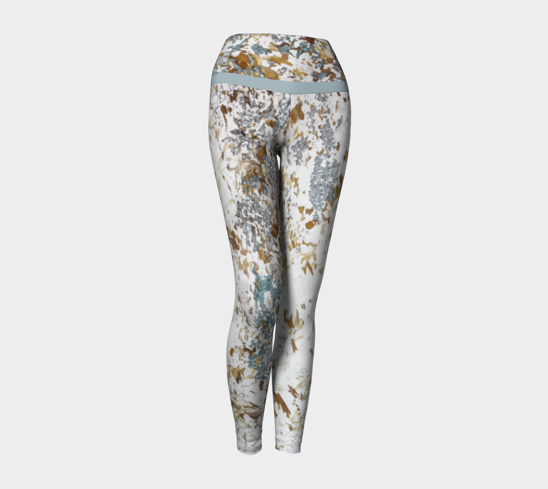 Sapphirine UHT Granulite Metapelite (Rauer Group-Antarctica) yoga leggings