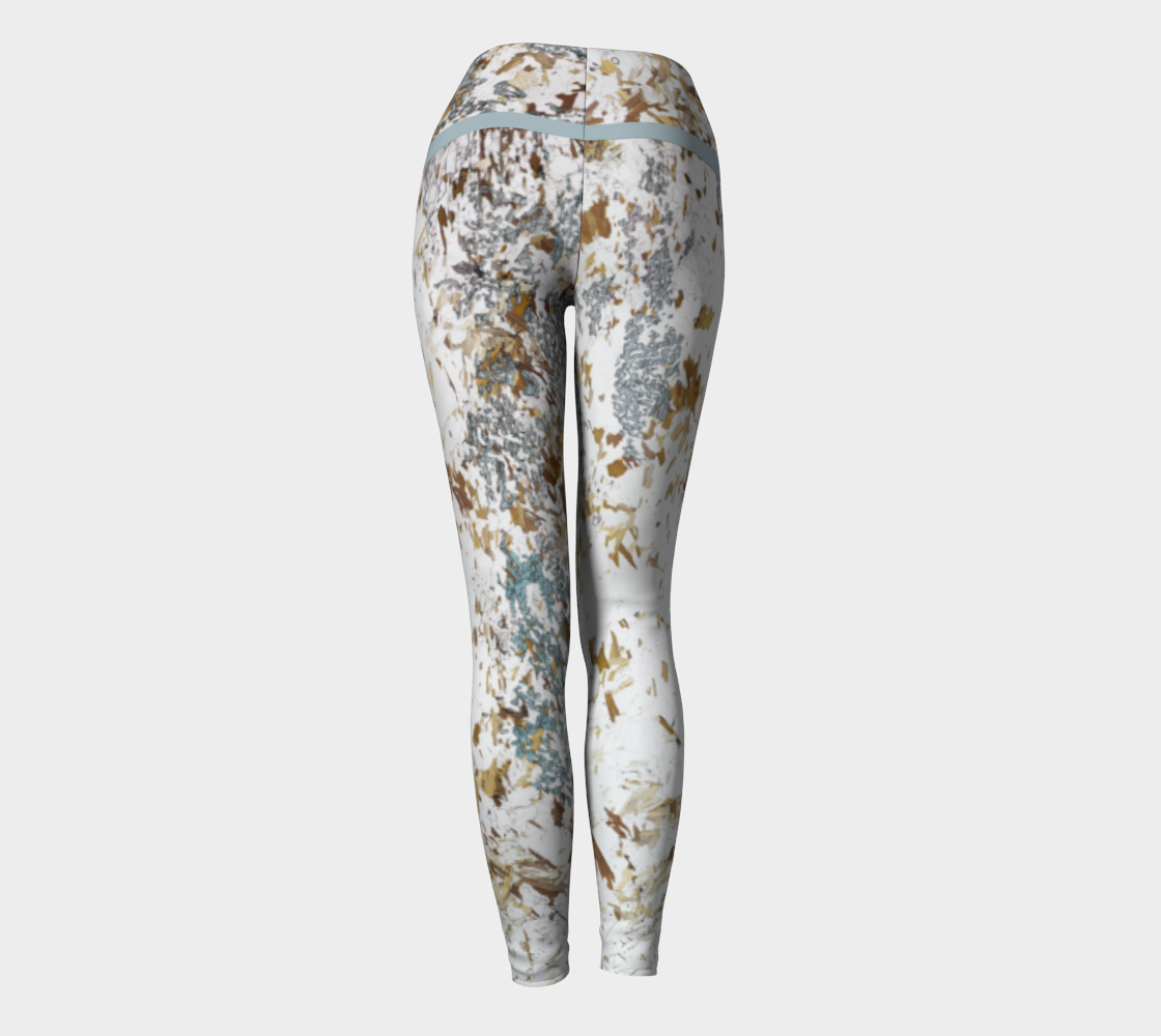 Sapphirine UHT Granulite Metapelite (Rauer Group-Antarctica) yoga leggings