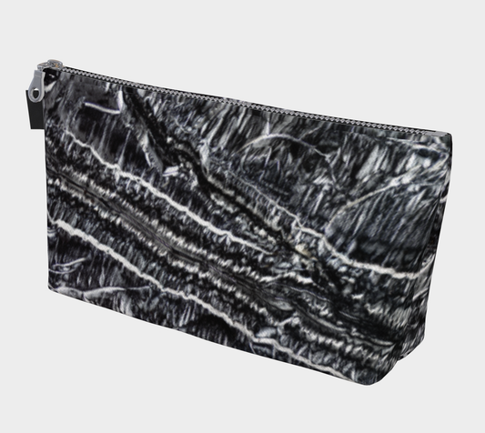 Serpentine from Sloan Kimberlite 'Fierce' travel kit