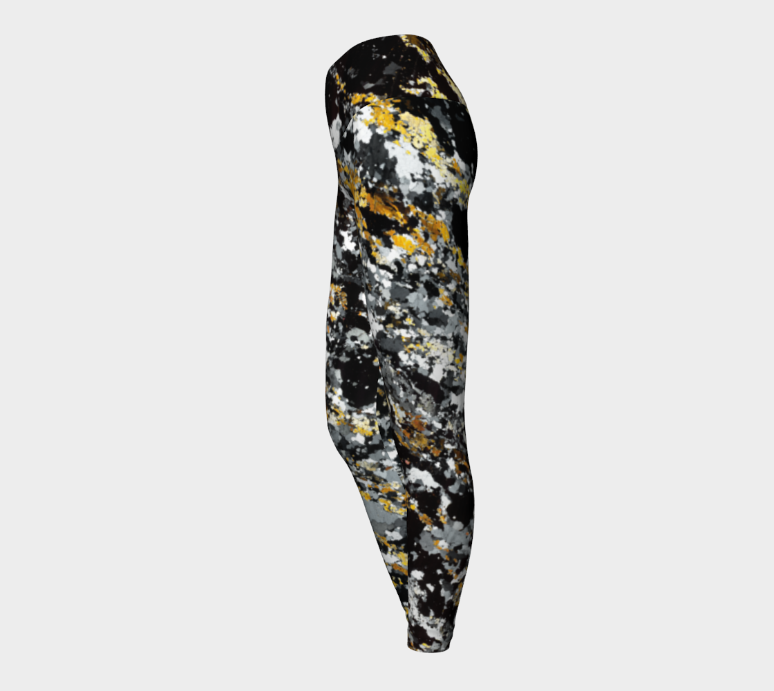 Garnet+Sillimanite Metapelite (Oygarden Group-Antarctica) yoga leggings