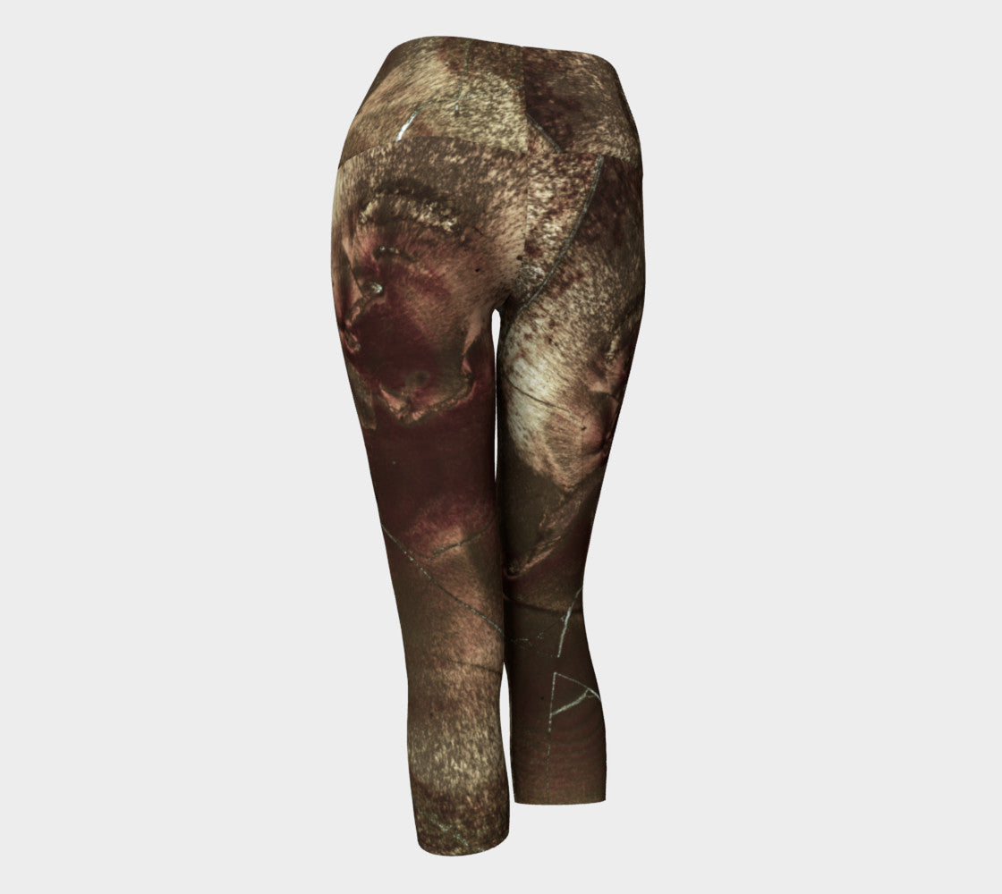 Bird's Eye Rhyolite 'Amazon Warrior' yoga capris