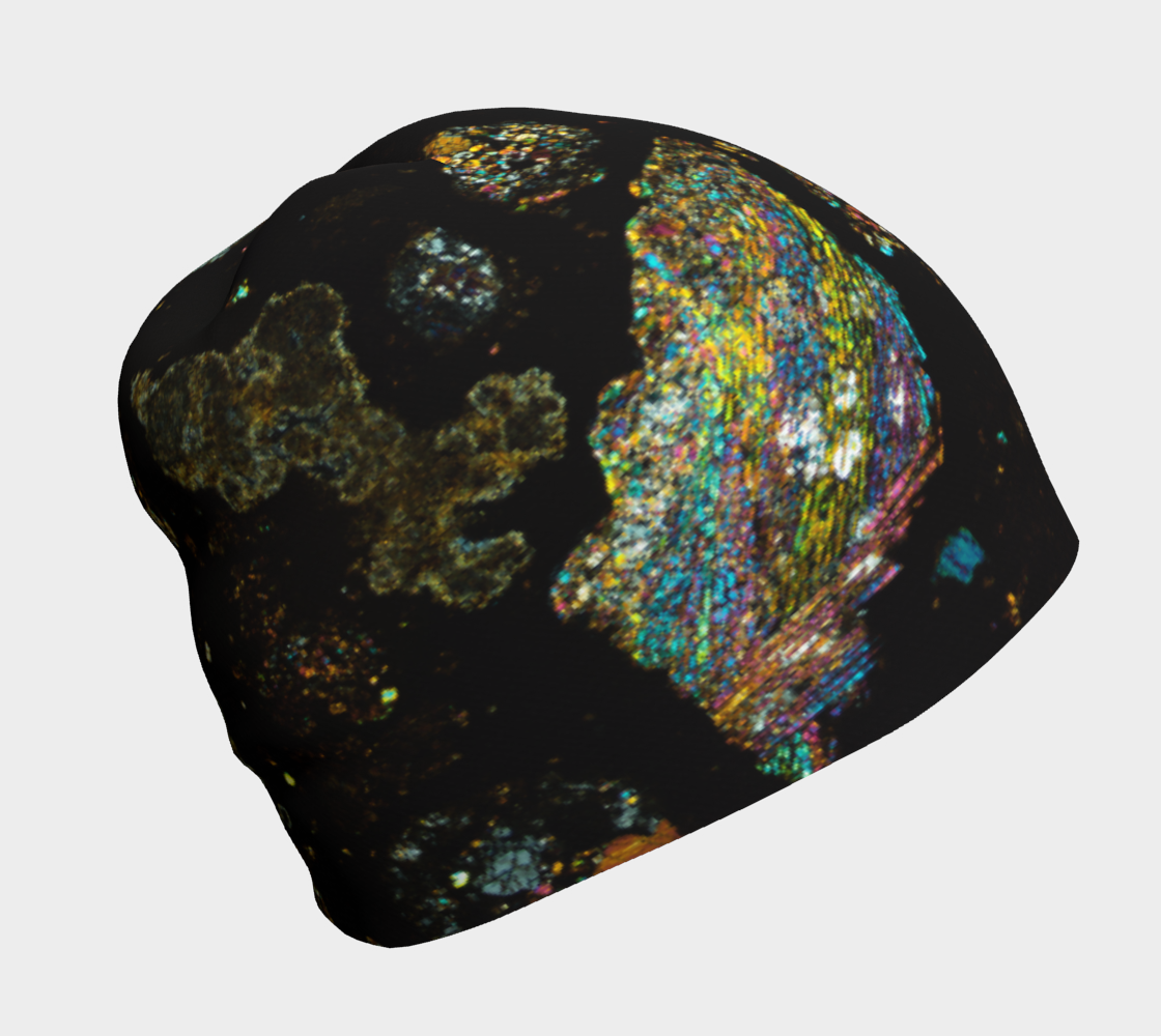 NWA 3118 Carbonaceous Chondrite Meteorite beanie - barred olivine